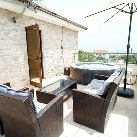 Hubstay - Melpina By Konnos Cyprus * Protarász